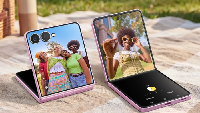 Buy Latest Samsung Galaxy Z Flip 8