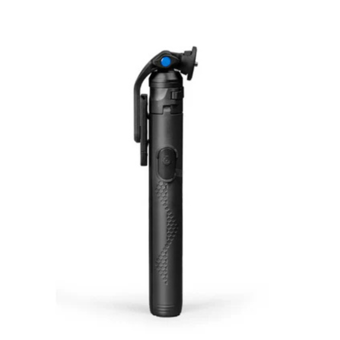 Extra long selfie tripod for iPhone and Android 