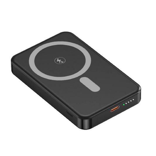 Compact wireless powerbank for iPhone with MagSafe charging

